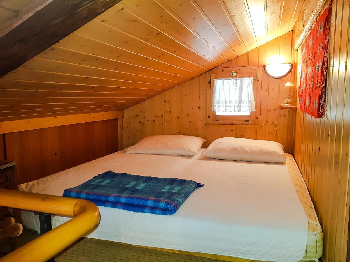 Fully, Valais Chalet Accueillant Avec Cheminee Villa Dış mekan fotoğraf